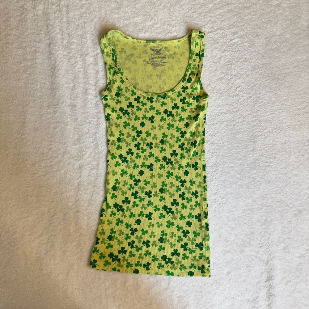 Faded glory st.pattys tank top